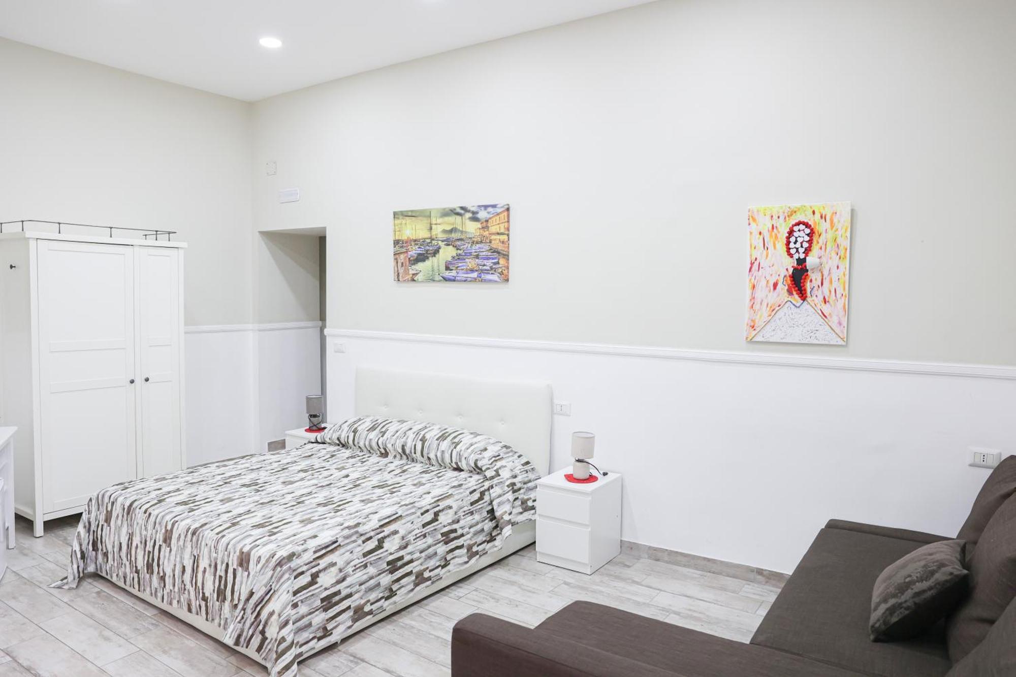 Concept Couette-café Naples